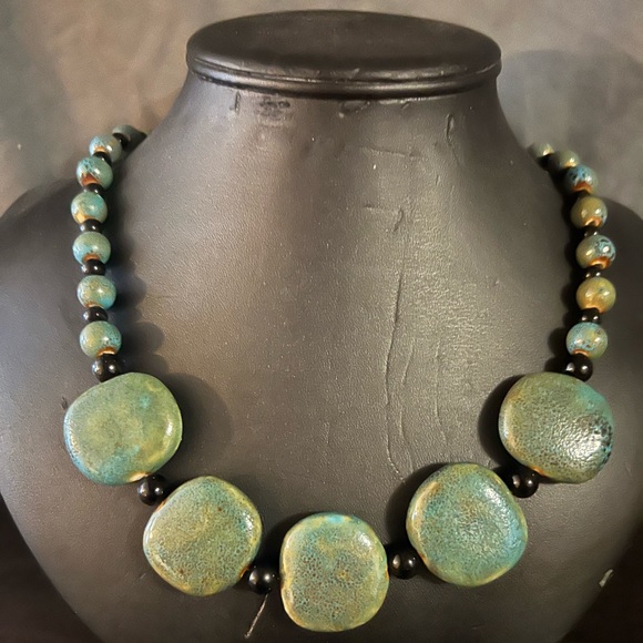 Handmade necklace - Picture 1 of 3